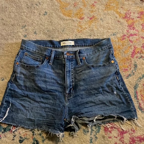 Madewell Pants - Madewell denim shorts size 28